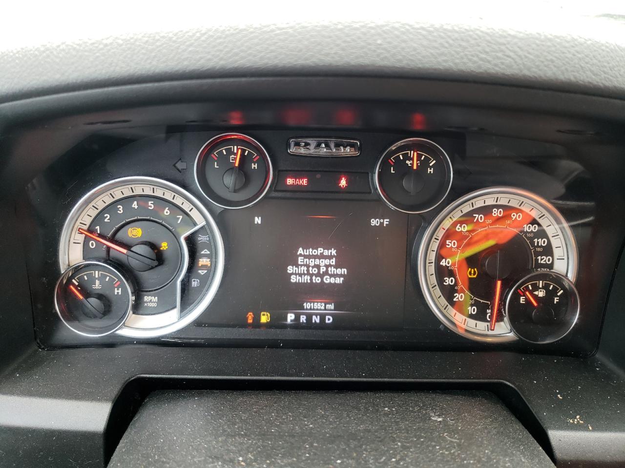 1C6RR6LTXKS525863 2019 Ram 1500 Classic Slt