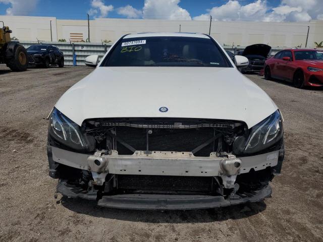 2017 MERCEDES-BENZ E 300 - WDDZF4JB9HA152352