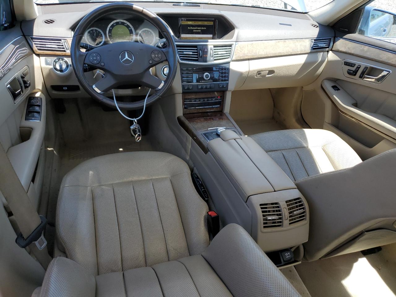 WDDHF7CB9BA370566 2011 Mercedes-Benz E 550