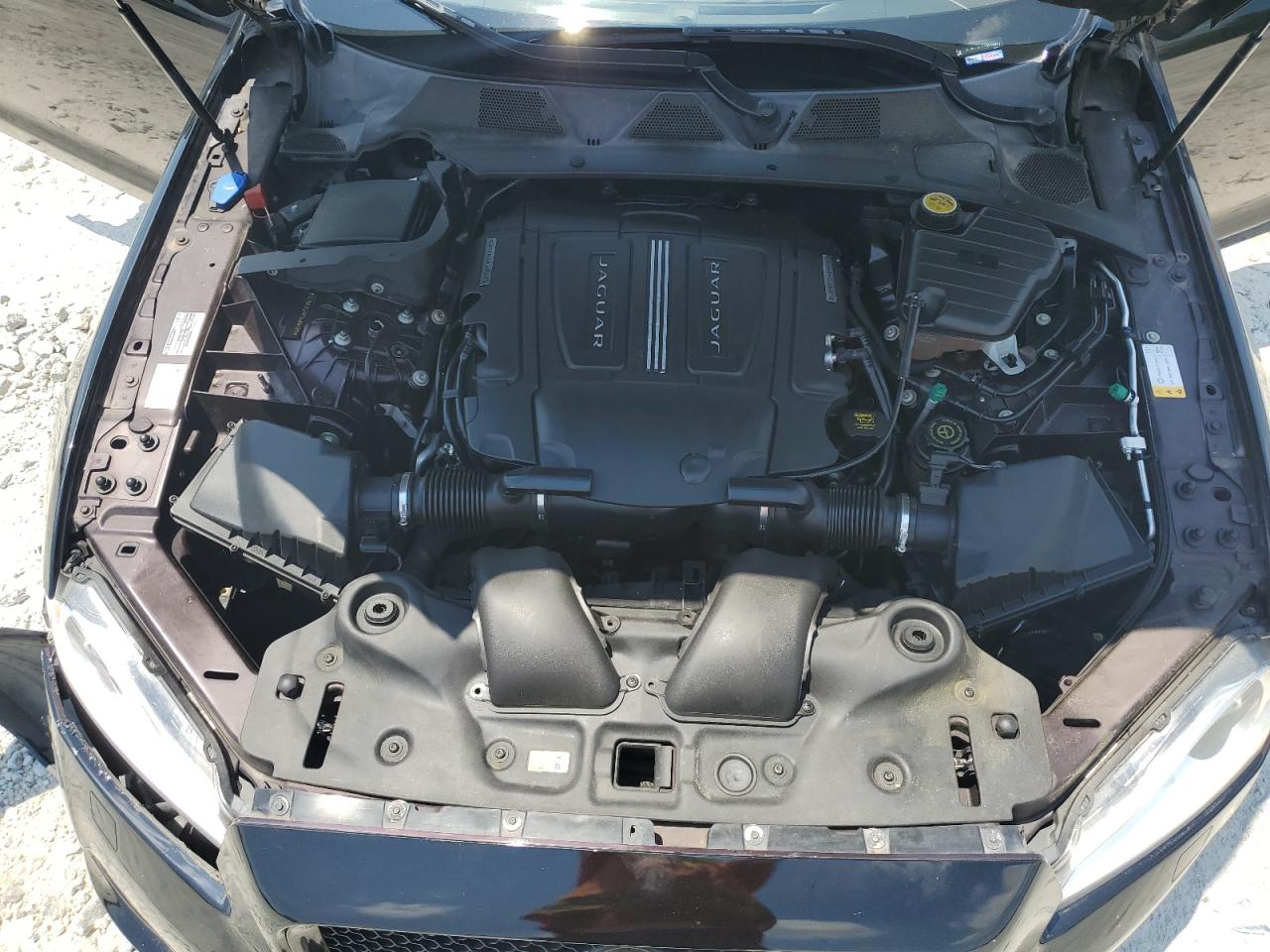 SAJWA2GZXF8V84409 2015 Jaguar Xjl Portfolio