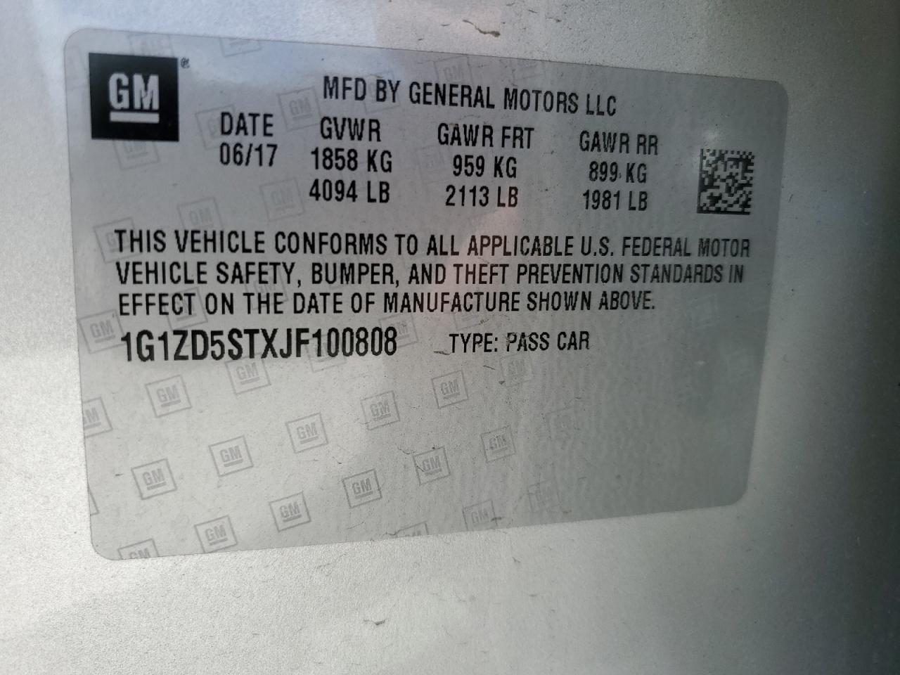 1G1ZD5STXJF100808 2018 Chevrolet Malibu Lt