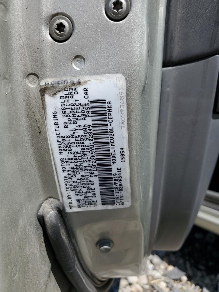 4T1BF22K9YU102849 2000 Toyota Camry Le