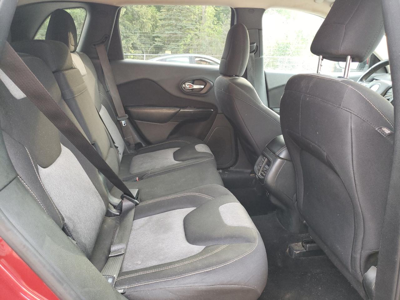 1C4PJLCB0EW144209 2014 Jeep Cherokee Latitude