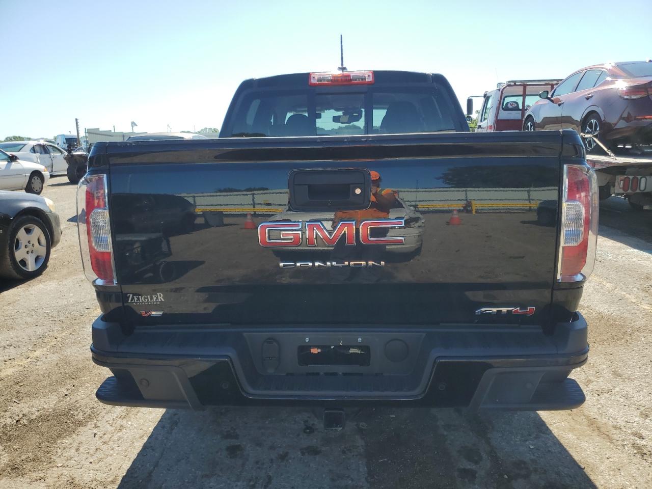 1GTG6FEN2M1274465 2021 GMC Canyon At4