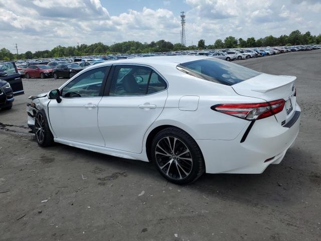 VIN 4T1B11HKXJU670114 2018 Toyota Camry, L no.2