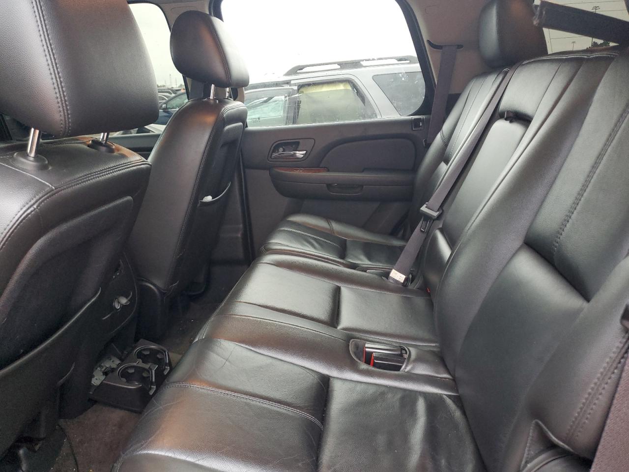 1GNSKBE07CR102734 2012 Chevrolet Tahoe K1500 Lt