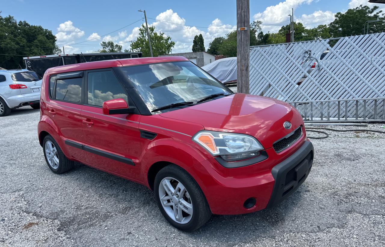 KNDJT2A25B7339838 2011 Kia Soul +