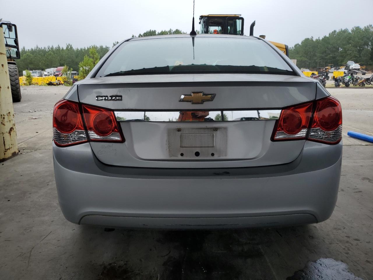 2013 Chevrolet Cruze Ls vin: 1G1PA5SH3D7327378