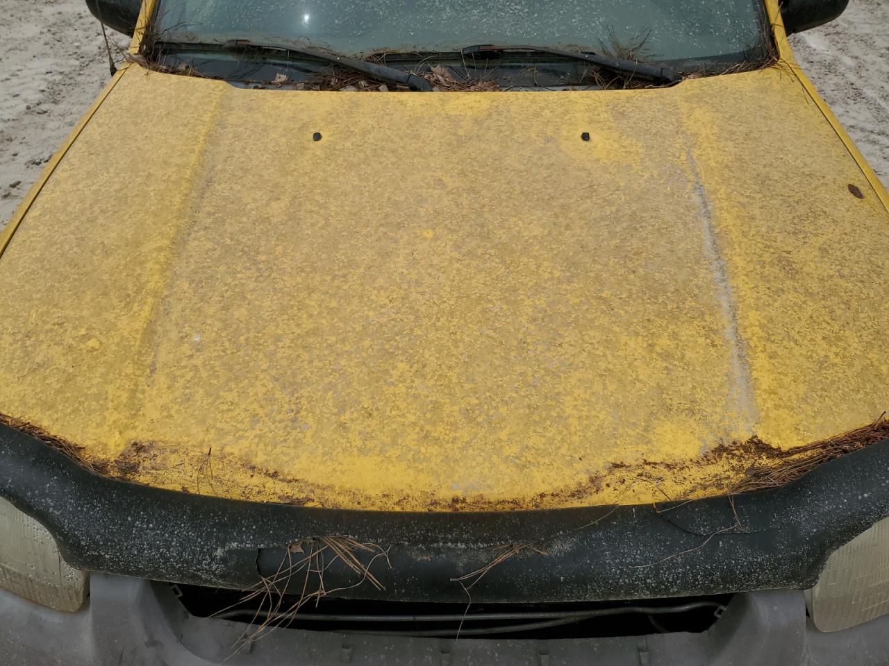 1FMCU02102KA51184 2002 Ford Escape Xls