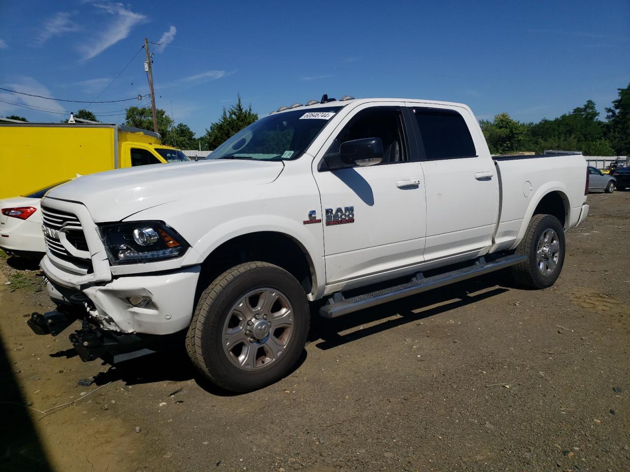 3C6UR5FL7JG107556 2018 Ram 2500 Laramie