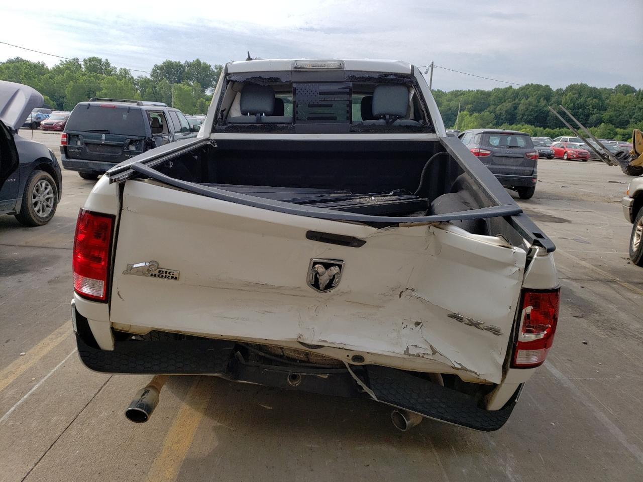 1C6RR7LT0HS535364 2017 Ram 1500 Slt