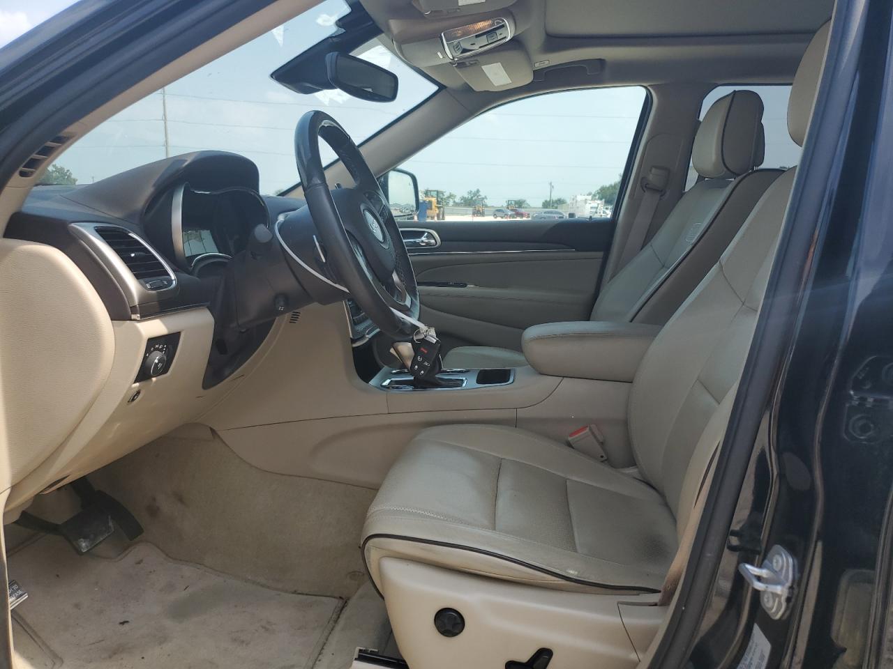 1C4RJECG0HC696833 2017 Jeep Grand Cherokee Overland