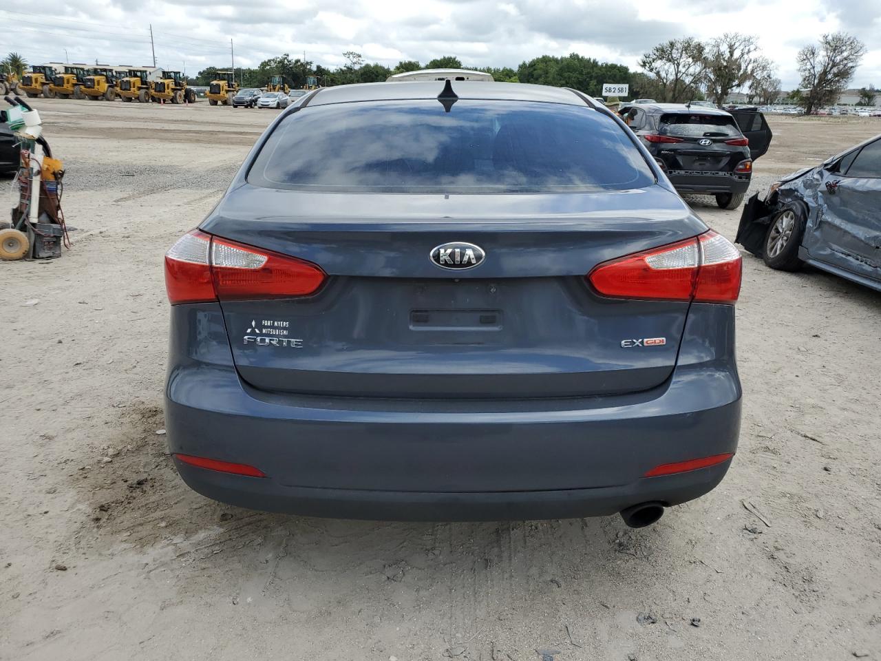 KNAFX4A84E5078774 2014 Kia Forte Ex