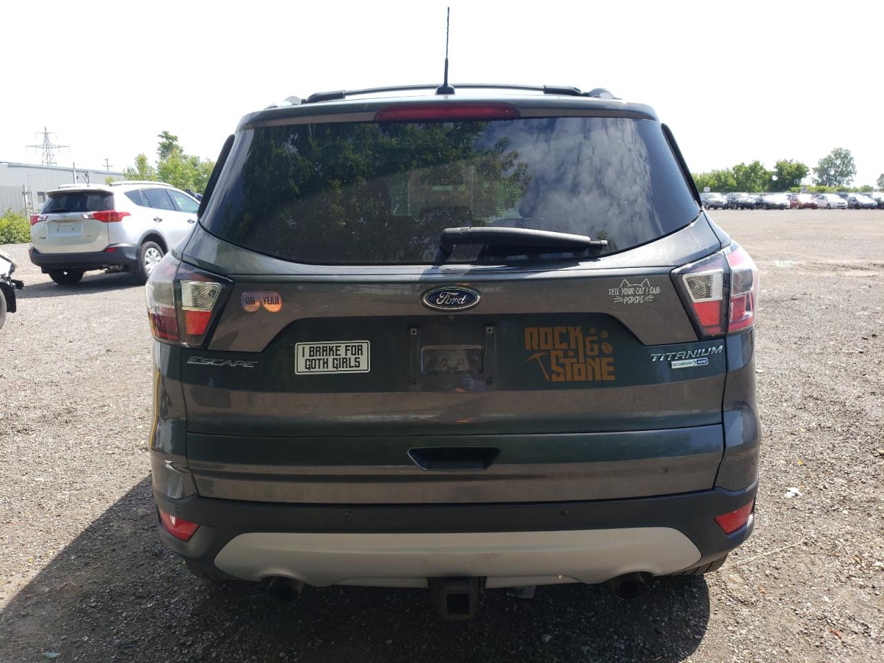 1FMCU9J92HUA73051 2017 Ford Escape Titanium