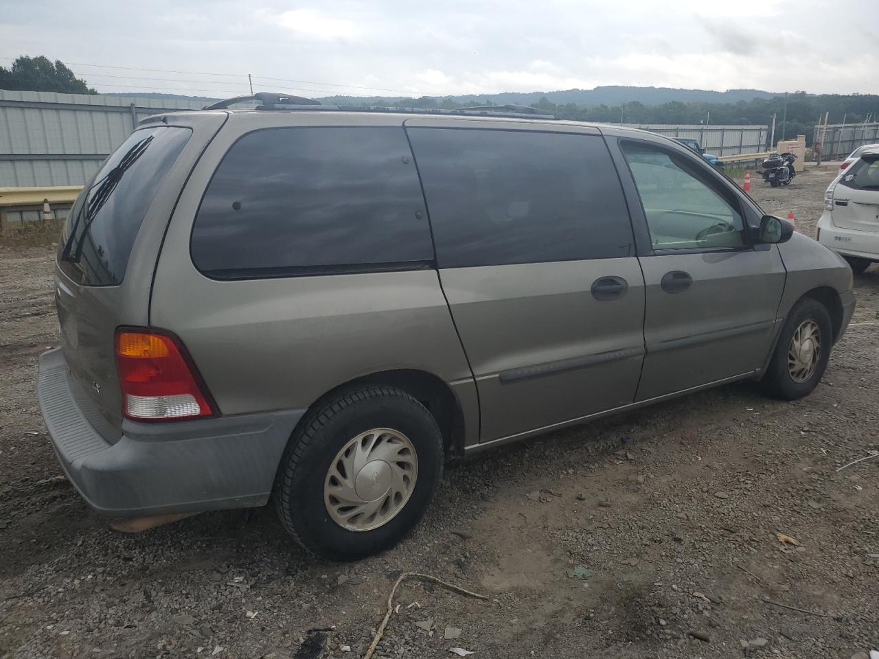 2FMZA51421BA08809 2001 Ford Windstar Lx