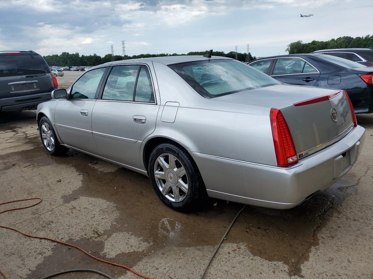 1G6KD57Y57U197260 2007 Cadillac Dts