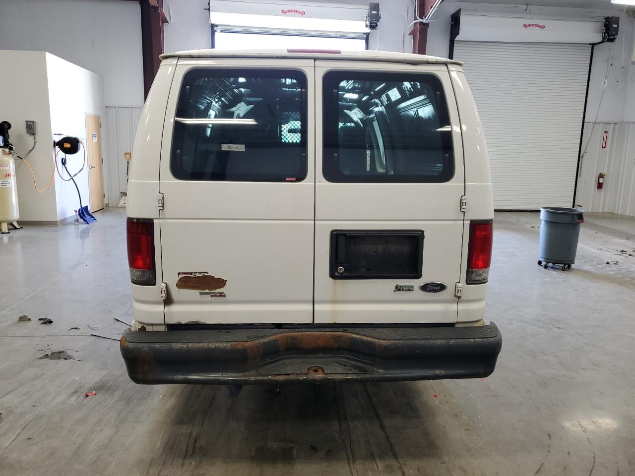 1FTNS2EL2EDA22693 2014 Ford Econoline E250 Van