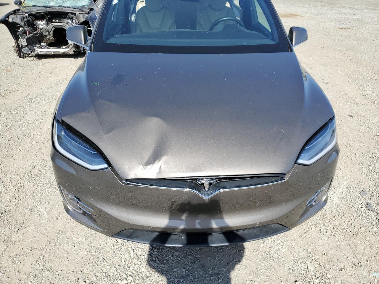 5YJXCDE20GF026004 2016 Tesla Model X