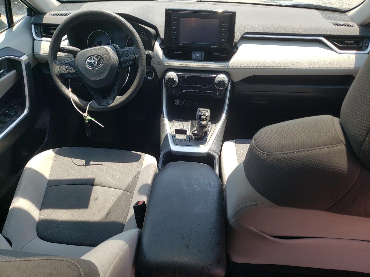 2T3W1RFV7NC184114 2022 Toyota Rav4 Xle