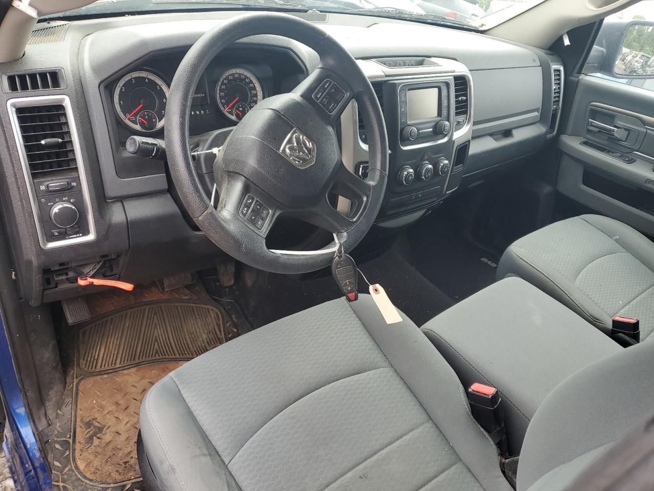 1C6RR7GG7HS822567 2017 Ram 1500 Slt