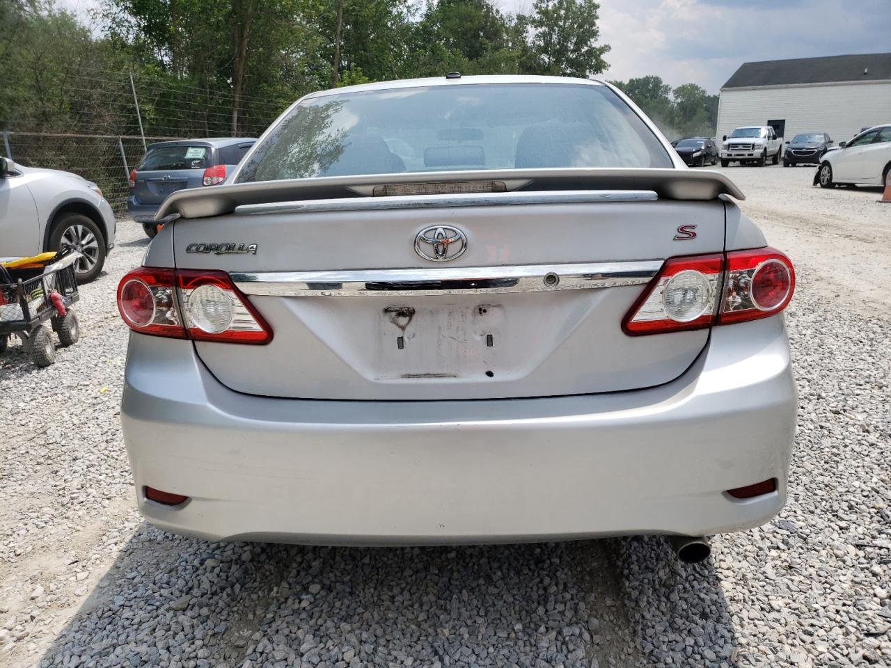 2T1BU4EE3BC633495 2011 Toyota Corolla Base