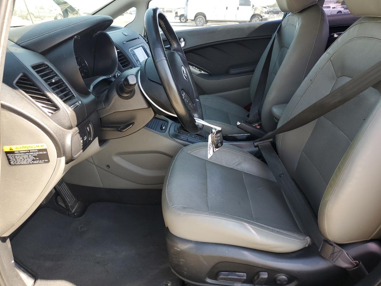 KNAFZ4A89F5356967 2015 Kia Forte Ex