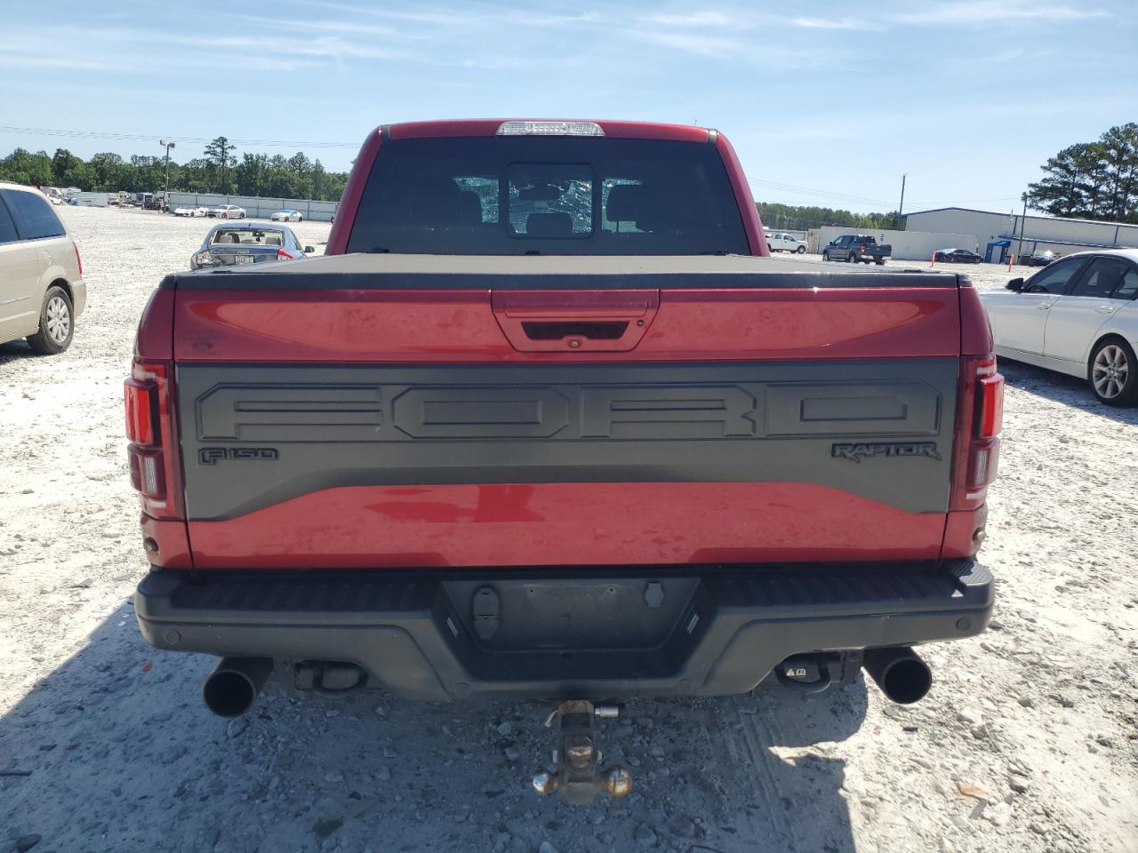 1FTFW1RGXHFA00224 2017 Ford F150 Raptor