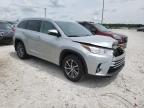 TOYOTA HIGHLANDER photo