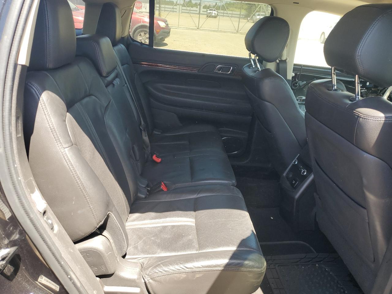 2LMHJ5AT2KBL03711 2019 Lincoln Mkt