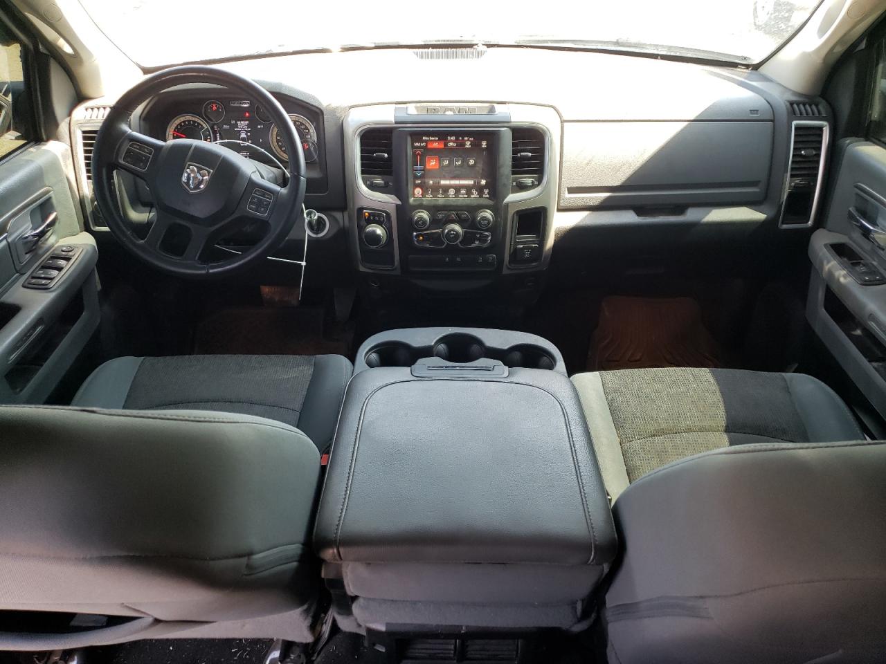 1C6RR6LT1FS663555 2015 Ram 1500 Slt