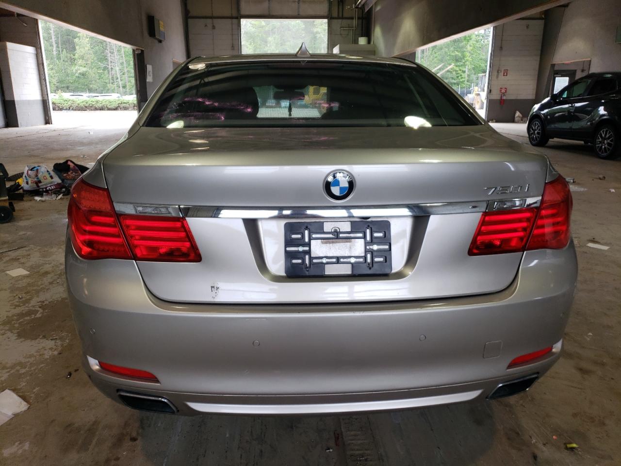 WBAKC6C57CC395773 2012 BMW 750 Xi