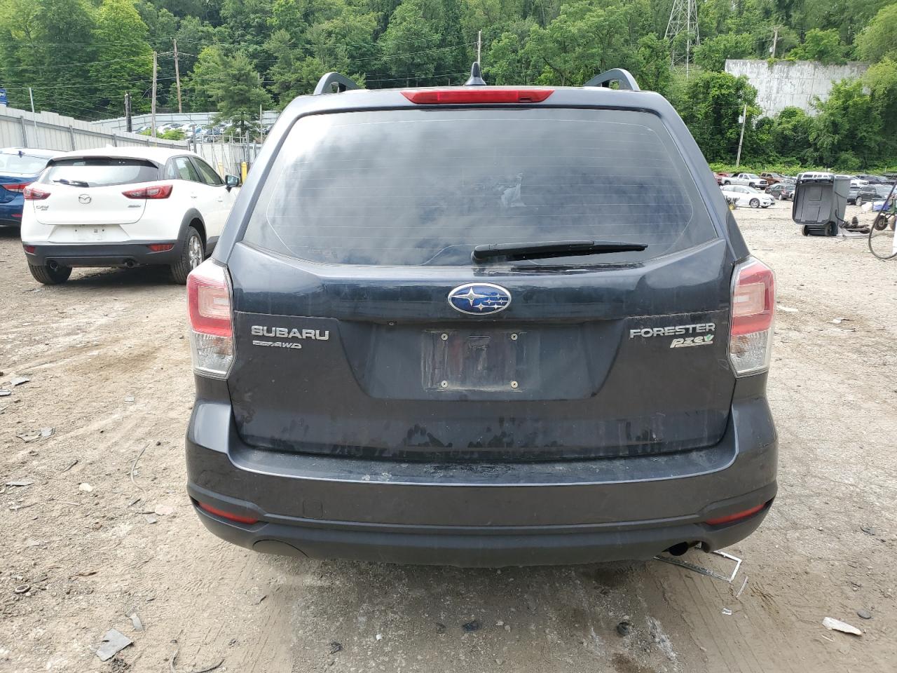 JF2SJABC1HH485623 2017 Subaru Forester 2.5I