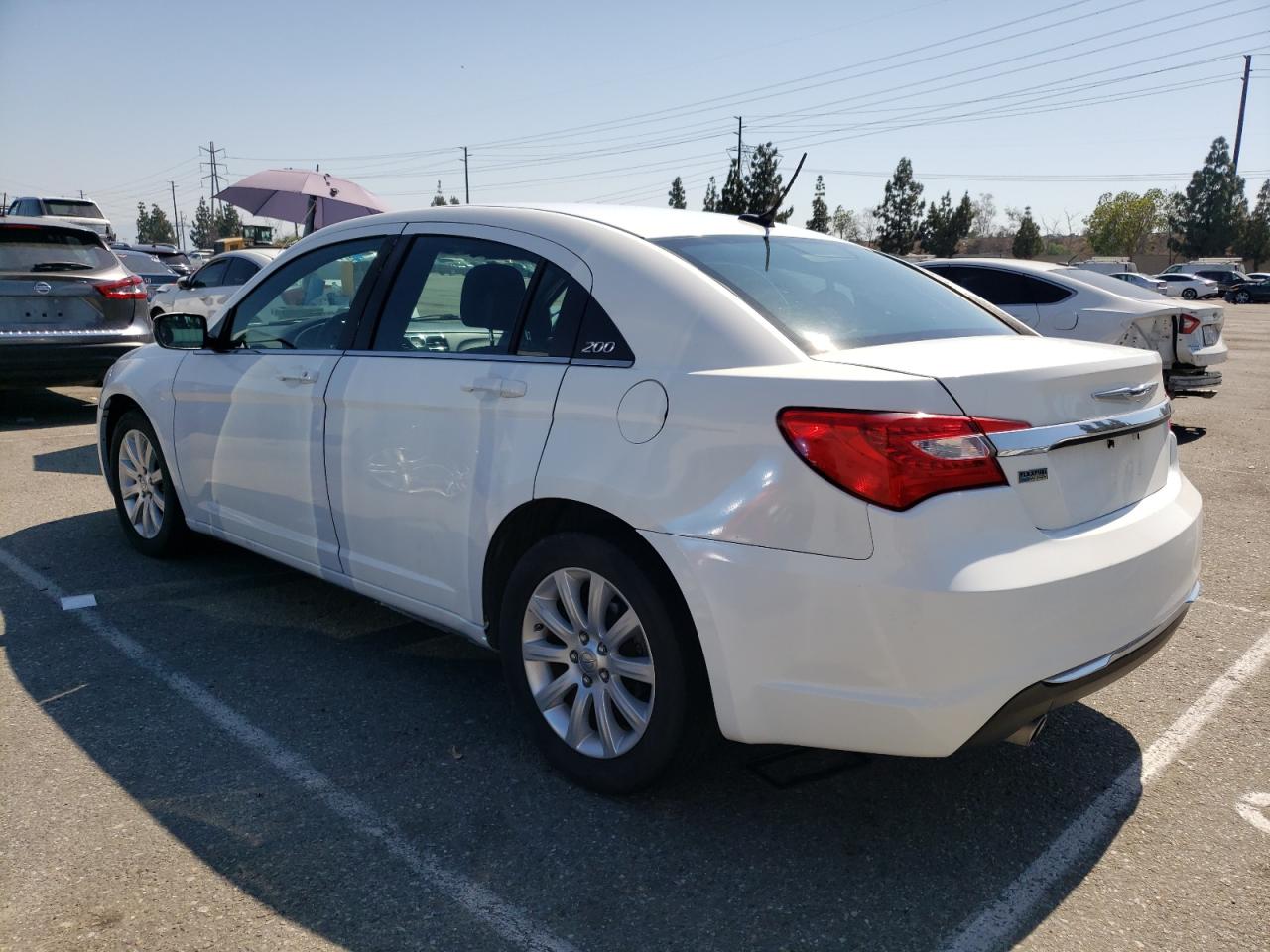 2014 Chrysler 200 Touring vin: 1C3CCBBG3EN105737