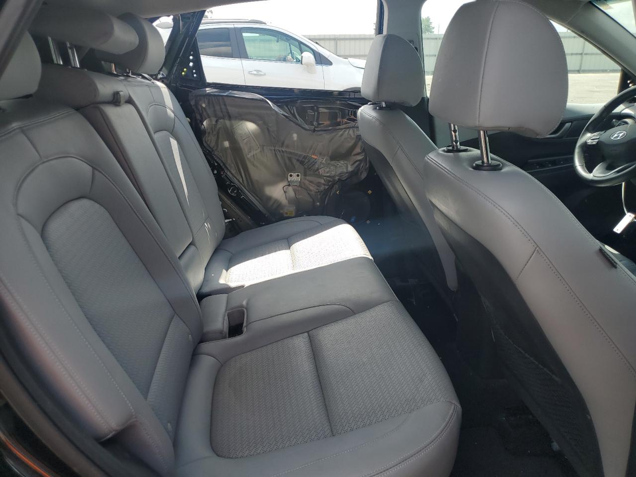 KM8K33A50MU598886 2021 Hyundai Kona Limited