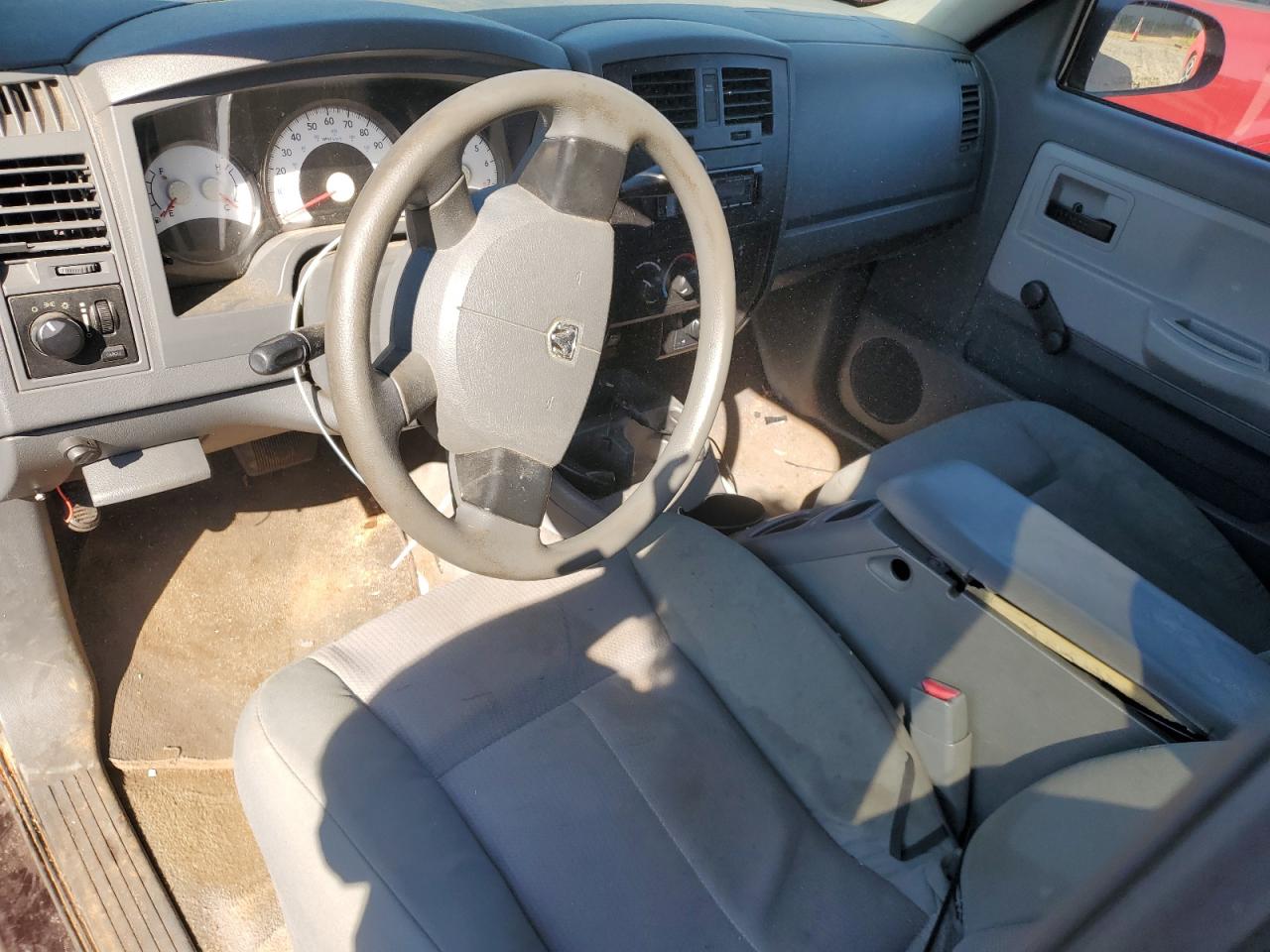 Lot #2969785276 2005 DODGE DAKOTA QUA