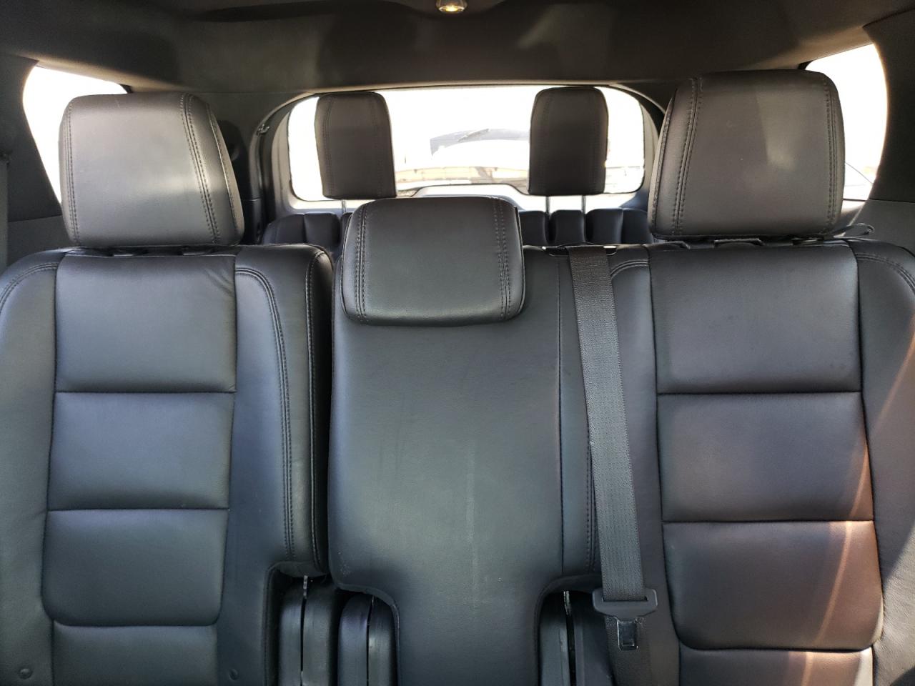 1FM5K8D82FGB38052 2015 Ford Explorer Xlt