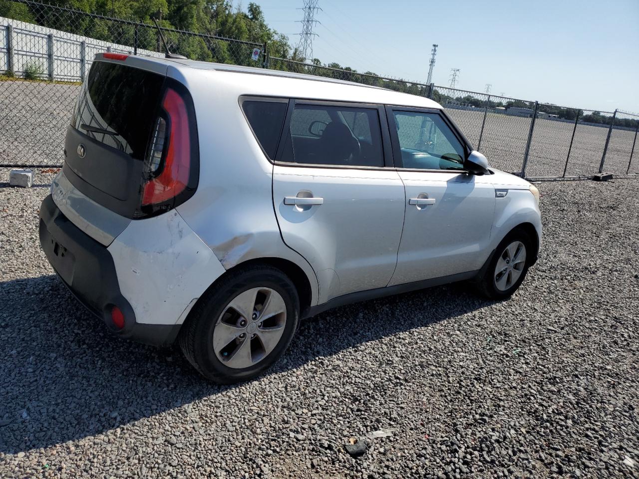 KNDJN2A2XF7803464 2015 Kia Soul