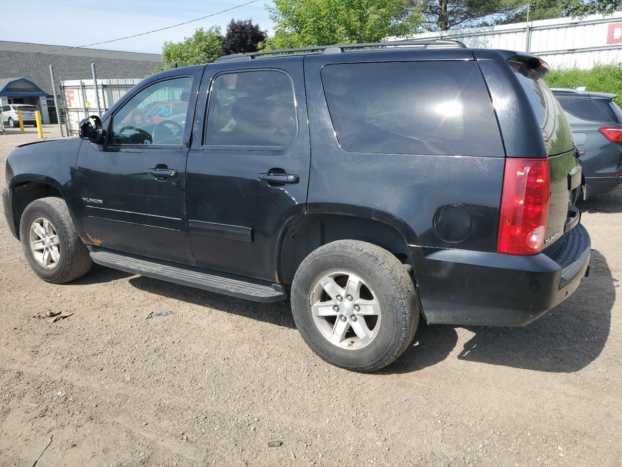 2014 GMC Yukon Sle vin: 1GKS2AE06ER101178