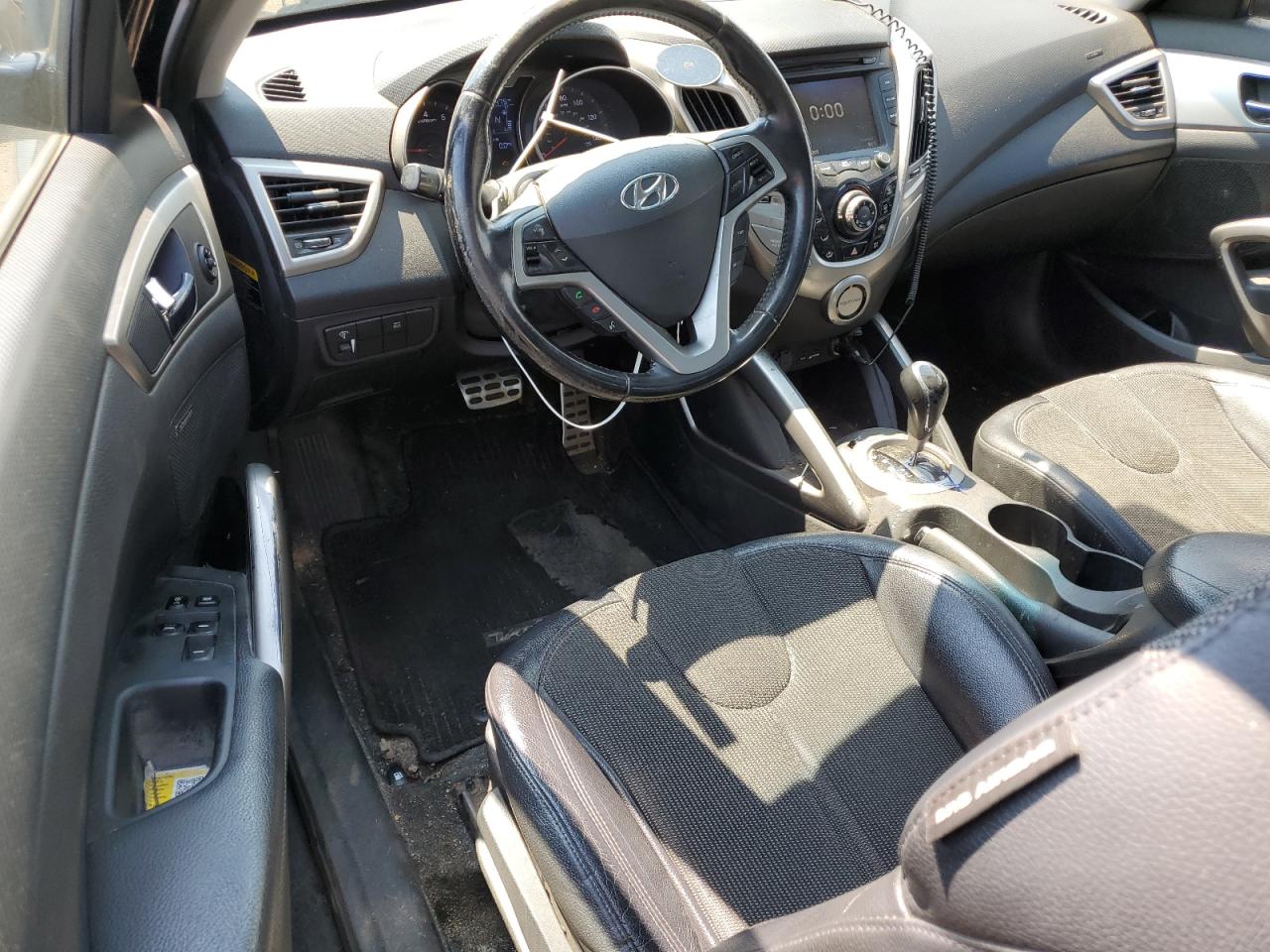 KMHTC6AD8CU051991 2012 Hyundai Veloster