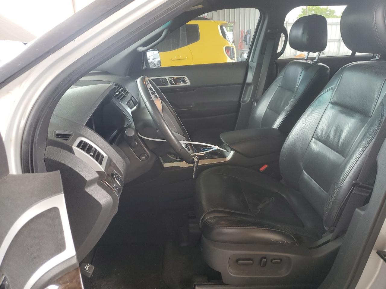 1FMHK7F85BGA31415 2011 Ford Explorer Limited