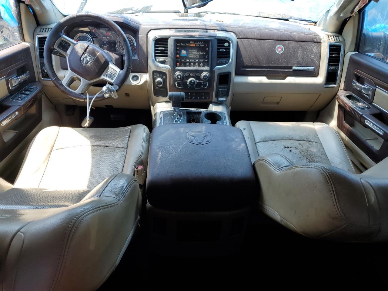 1C6RR7VT3DS662827 2013 Ram 1500 Laramie