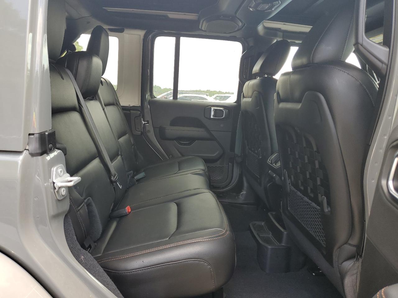 1C4JJXSJ5NW172741 2022 Jeep Wrangler Unlimited Rubicon 392