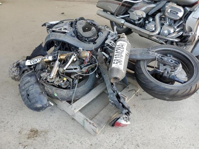 2011 SUZUKI GSX-R1000 JS1GT78A0B2101455