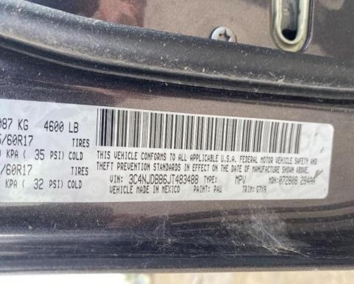 3C4NJDBB6JT483488 2018 Jeep Compass Latitude