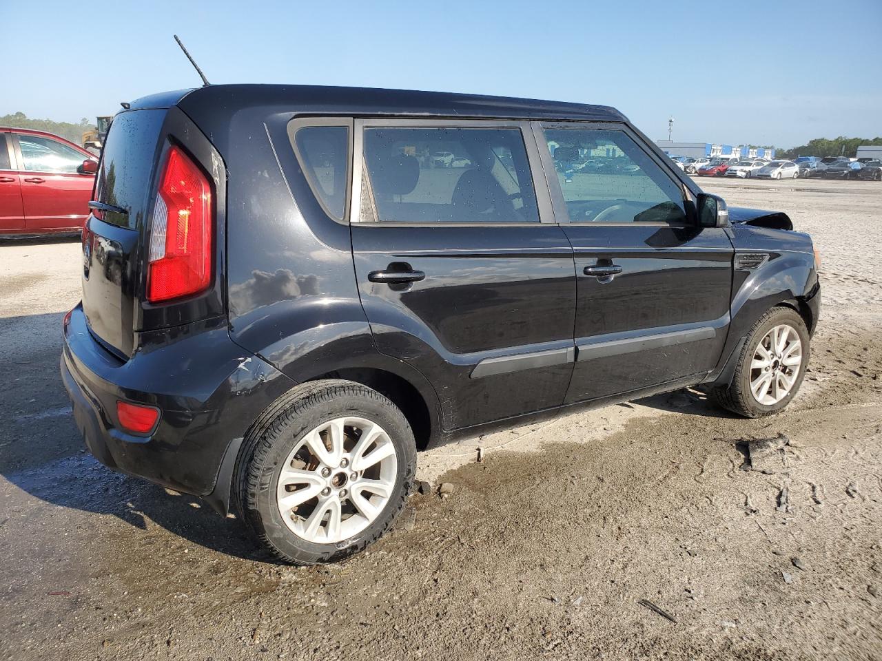 KNDJT2A63D7629422 2013 Kia Soul +