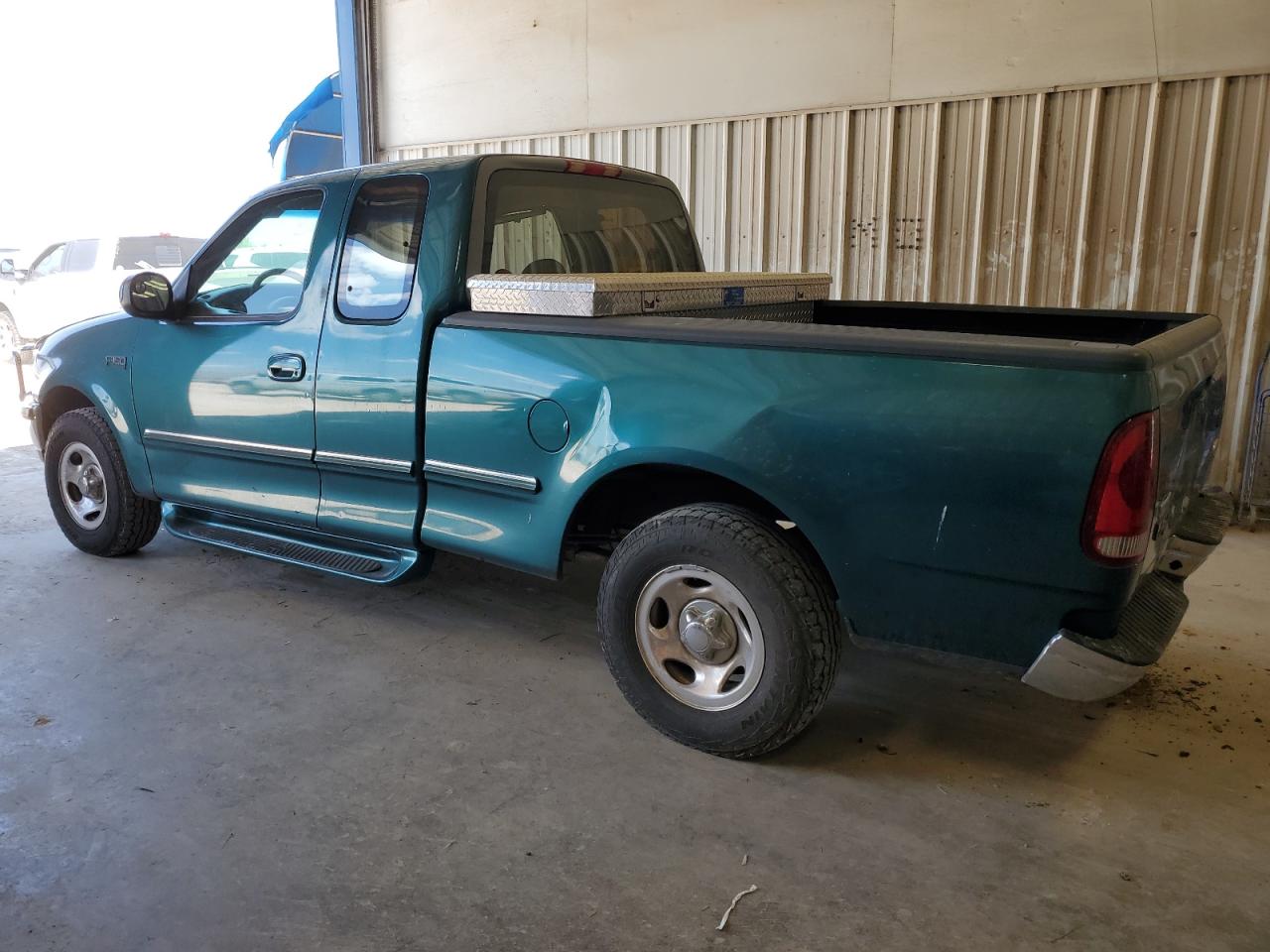 1FTDX1765VKC71581 1997 Ford F150