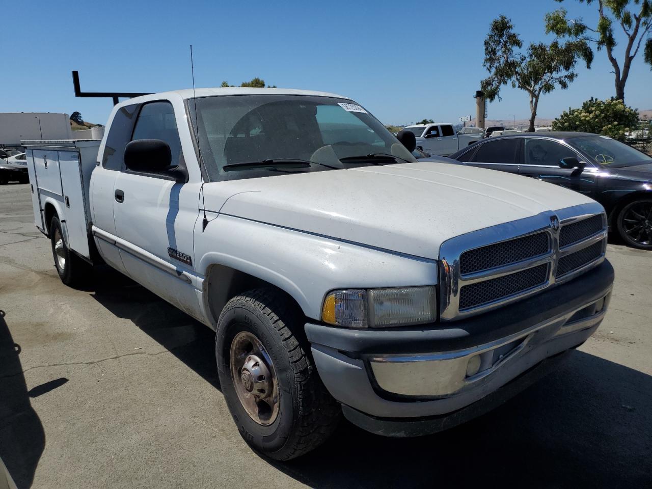 3B7KC23611G215993 2001 Dodge Ram 2500