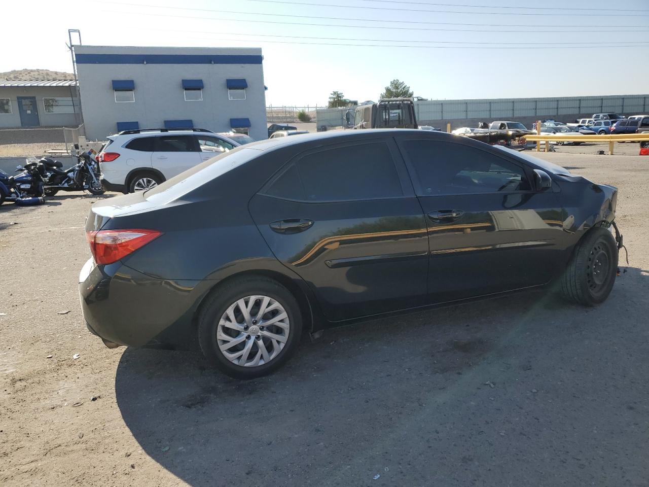 2017 Toyota Corolla L vin: 2T1BURHE8HC765427