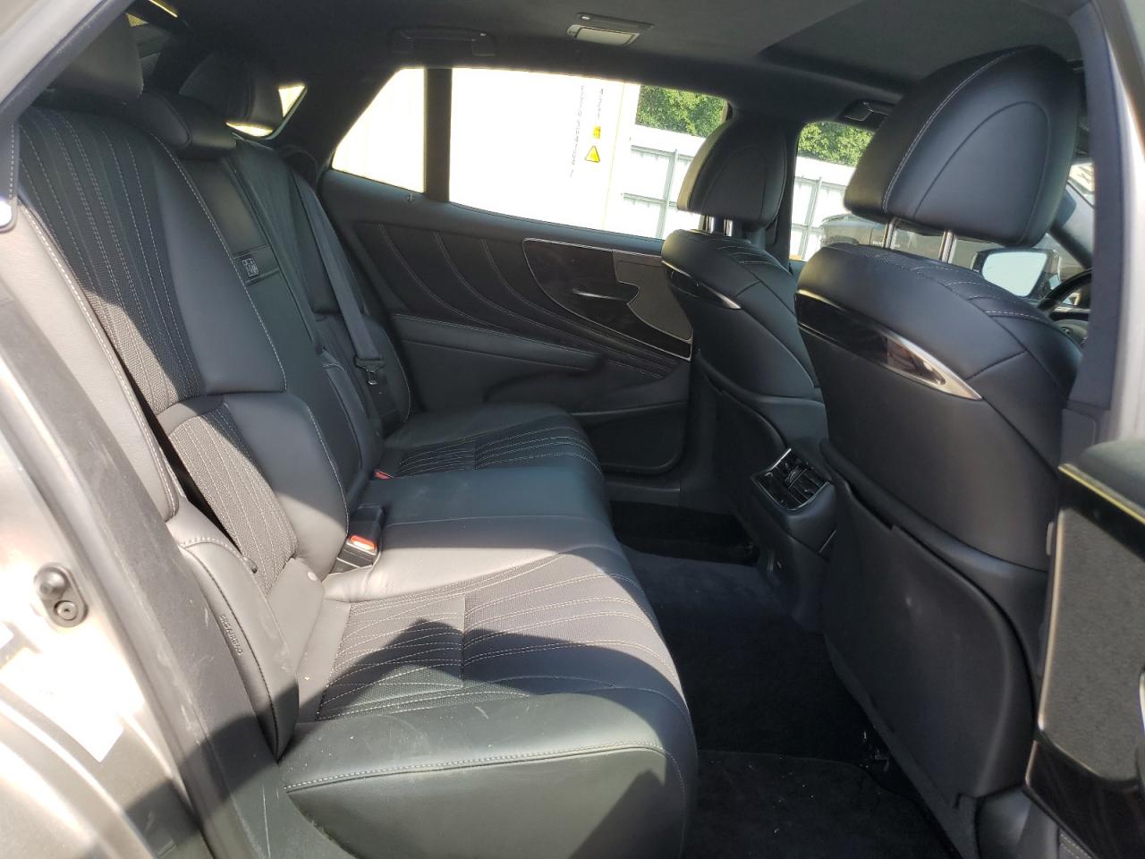 JTHB51FF7J5006389 2018 Lexus Ls 500 Base