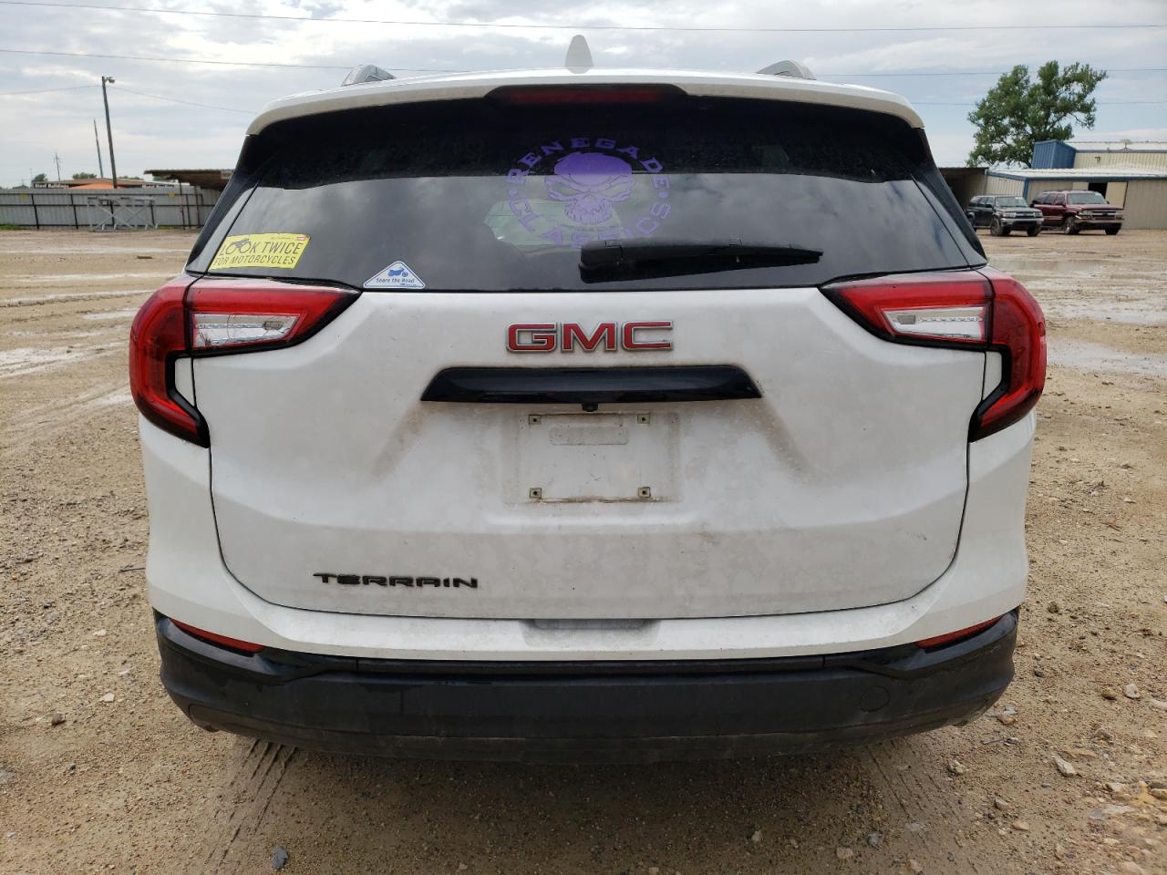 3GKALMEV1NL201721 2022 GMC Terrain Sle